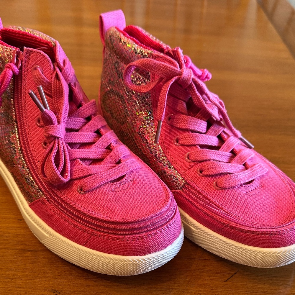 New Girls Fuchsia Snake Billy Classic D/R High
Size 4w